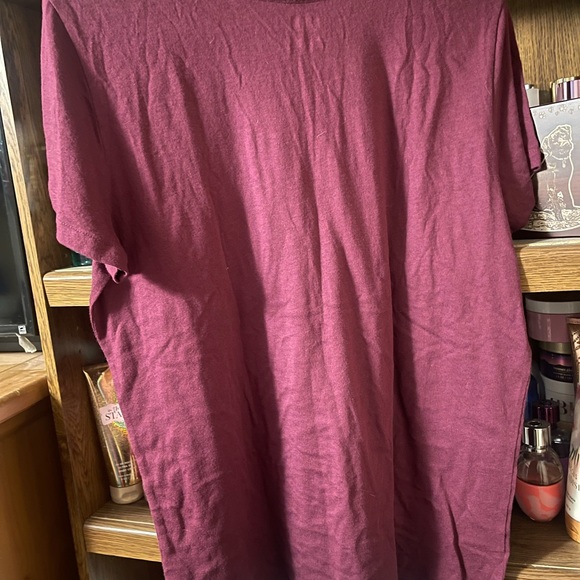 NWT Pink T-Shirt - Picture 2 of 4